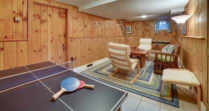 Lakefront Bradford Cottage w/ Dock, Near Skiing!