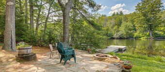 Lakefront Bradford Cottage w/ Dock, Near Skiing!