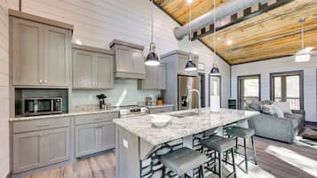 Rumah (1 Bedroom) | Interior