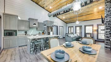 House (1 Bedroom) | Front of property