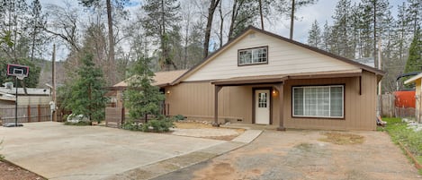 Casa (3 Bedrooms) | Vista frontal de la propiedad