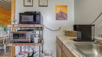 Apartment (0 Bedroom) | Bahagian dalam