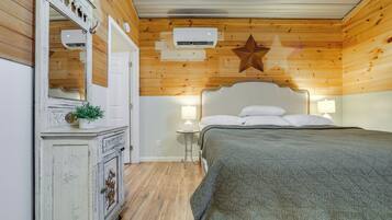 Apartment (0 Bedroom) | Interior