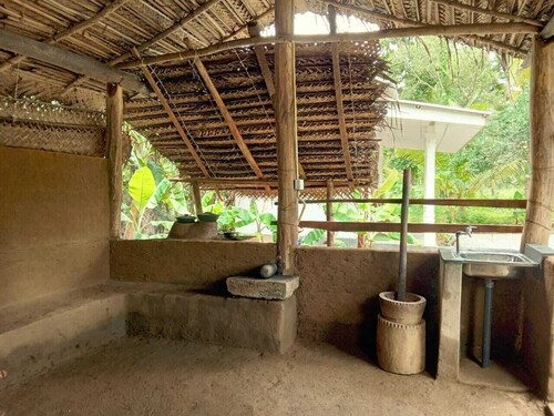 Quiet resort with garden close to 3 national park&Sigiriya,Pidurangala,Ritigala 