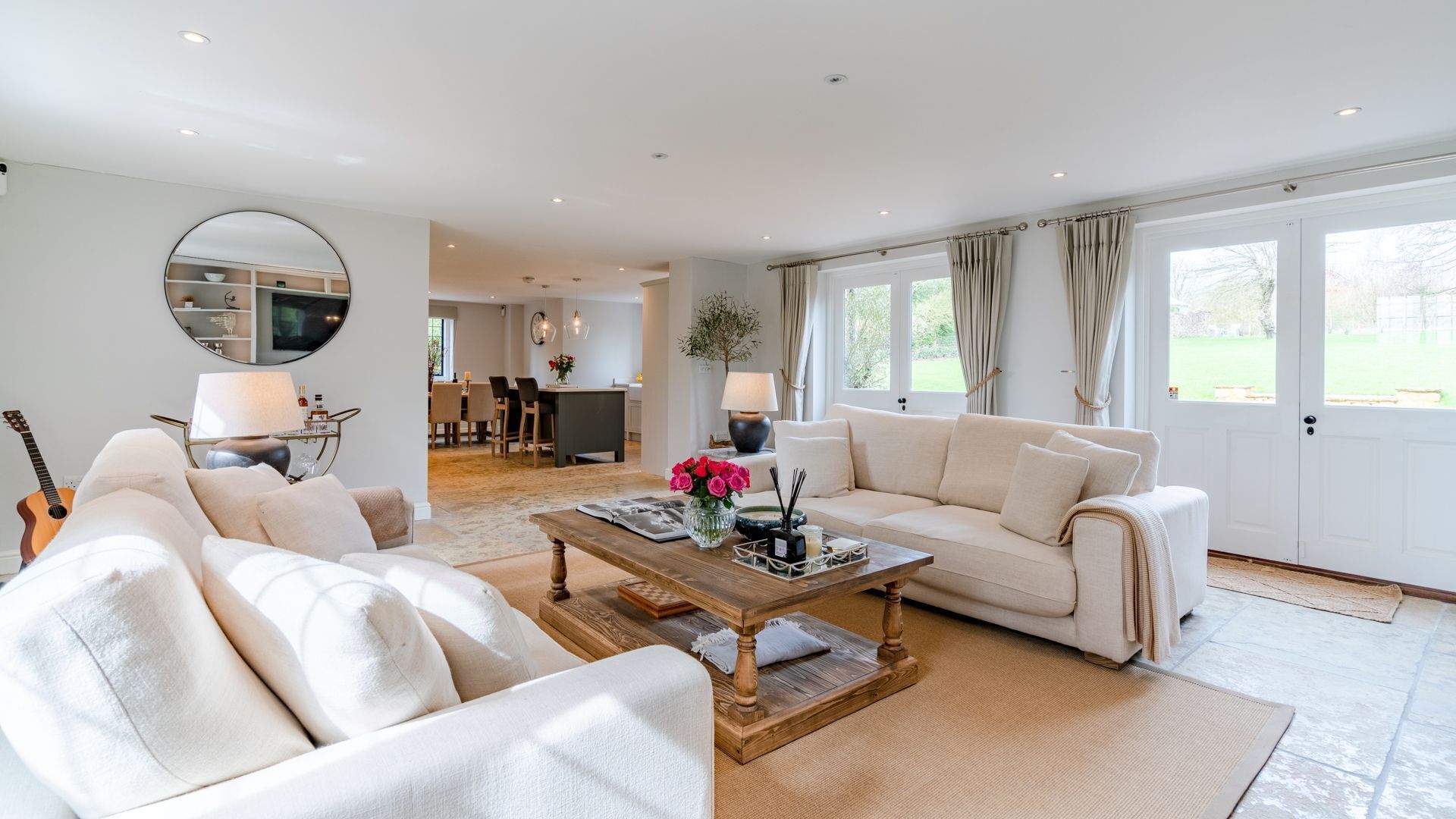 TV, fireplace, offices