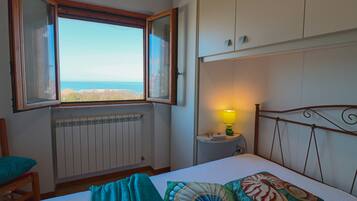 1 bedroom, iron/ironing board, bed sheets