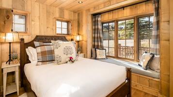 House, 4 Bedrooms | 4 bedrooms, free WiFi