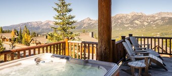 5 Bandit Way 4 Bedroom Home by Moonlight Basin Lodging