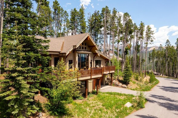 House, 4 Bedrooms | Exterior - 4 Full Moon 4 Bedroom Home by Moonlight Basin Lodging (Big Sky)
