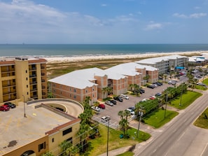 Condo, 4 Bedrooms | Aerial view