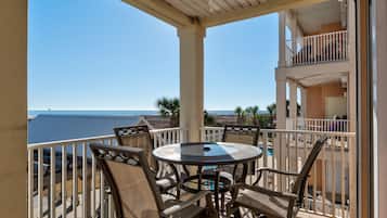 Condo, 4 Bedrooms | Balcony