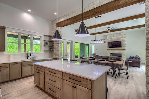 Luxurious Guadalupe Riverfront at Horseshoe Falls! 2 beautiful decks, firepit