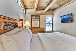 4 Schlafzimmer, Bügeleisen/Bügelbrett, kostenloses WLAN, Bettwäsche