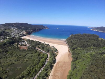 Casa do Lagar, Praia da Abrela