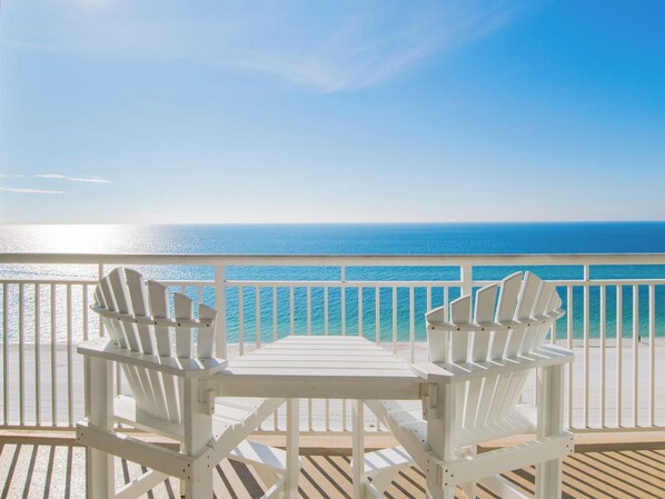Property grounds - Coastal Dreamin' - Incredible Amenities + Serene Beach Views (Navarre Beach)