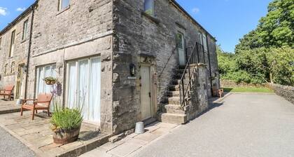 Redhurst Cottage - 2 bedroom (sleeps 4)