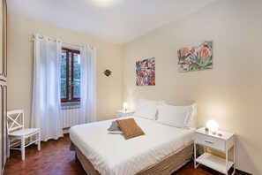 1 quarto, ferros/tábuas de passar roupa, Wi-Fi de cortesia