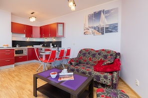 스튜디오, 발코니, 해변 | 거실