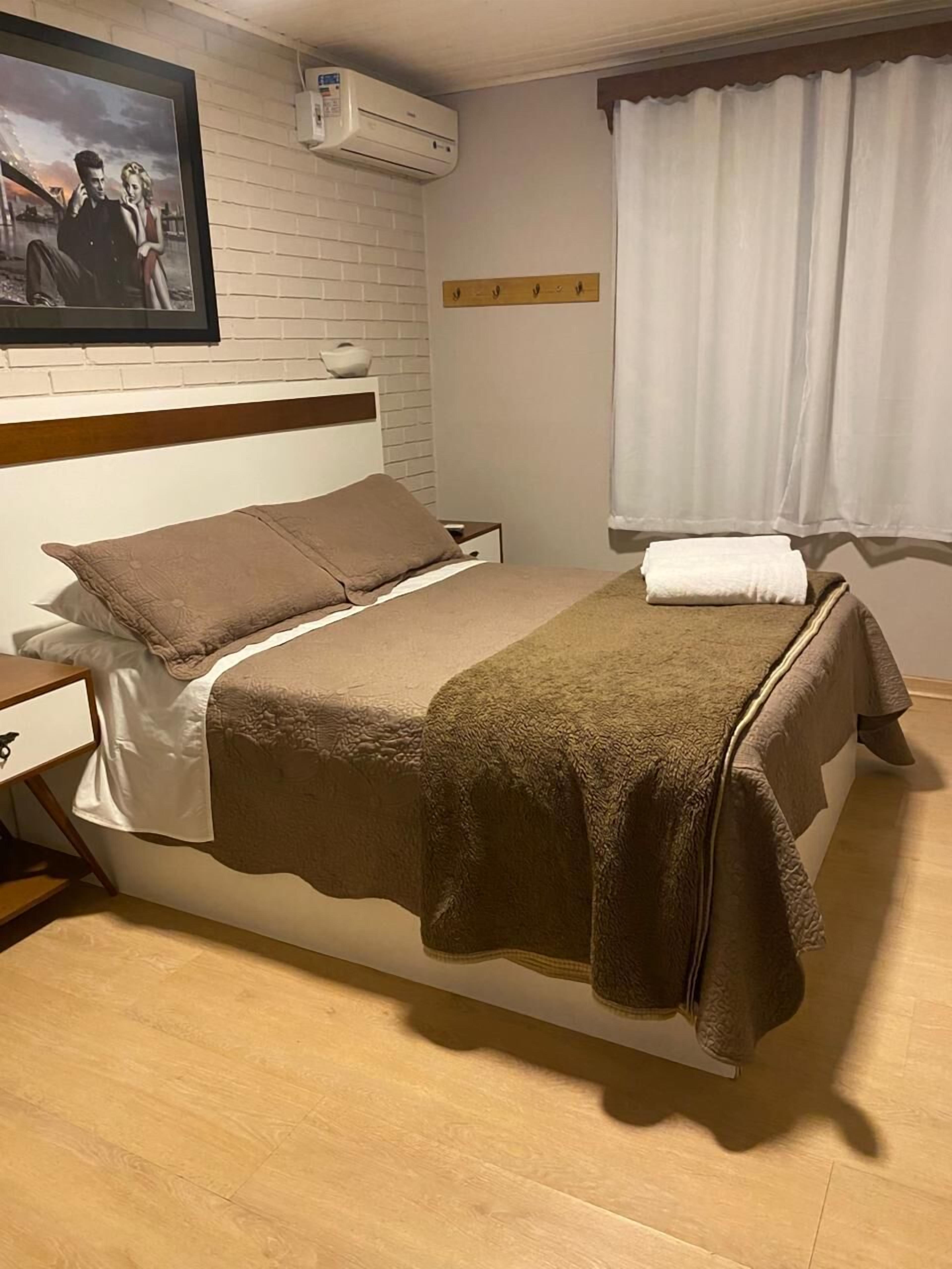 Standard Room | Minibar, free WiFi, bed sheets