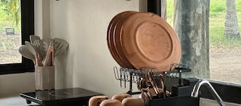 Rancho Kuxtal的小屋