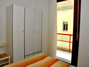 1 bedroom, Internet