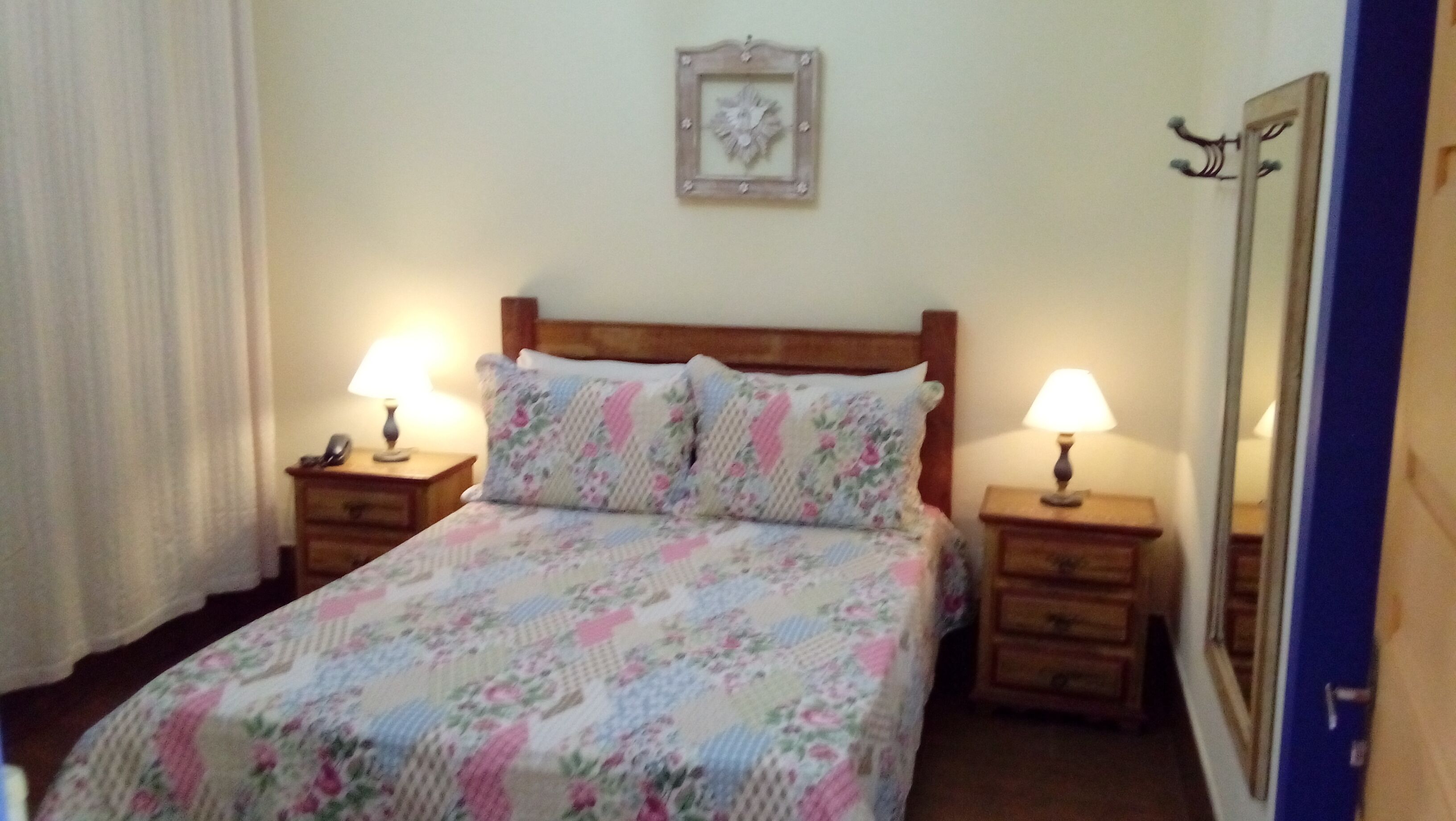 Escritorio y wifi gratis 