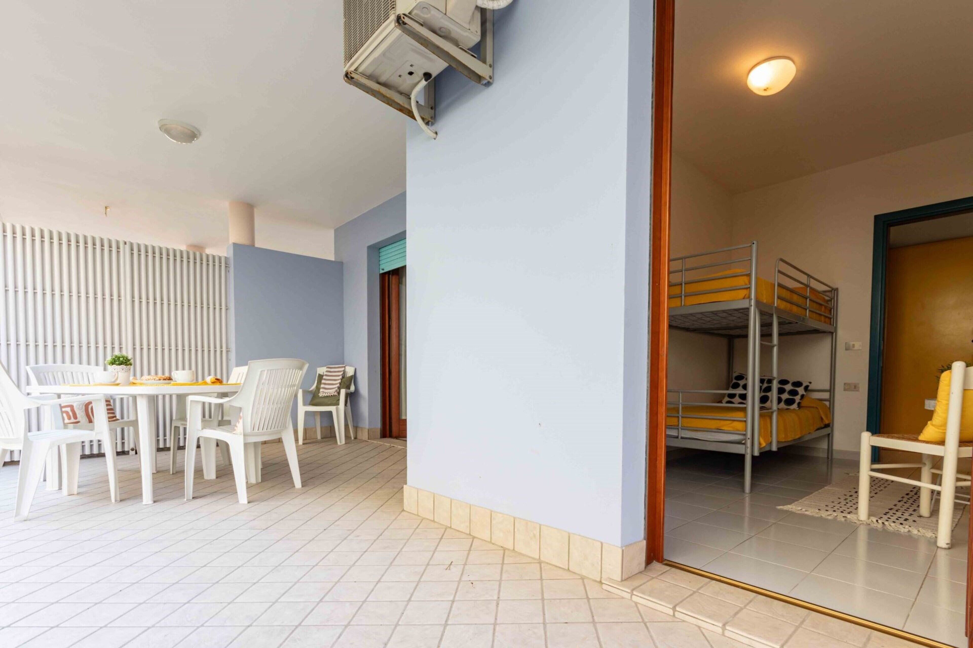 2 bedrooms, Internet