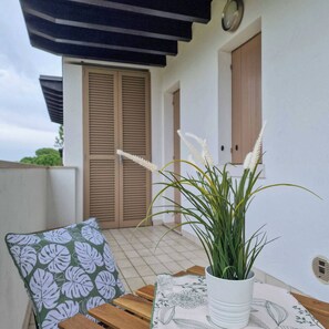 Terrace/patio - Delightful flat in a village with swimming pool (Bibione)