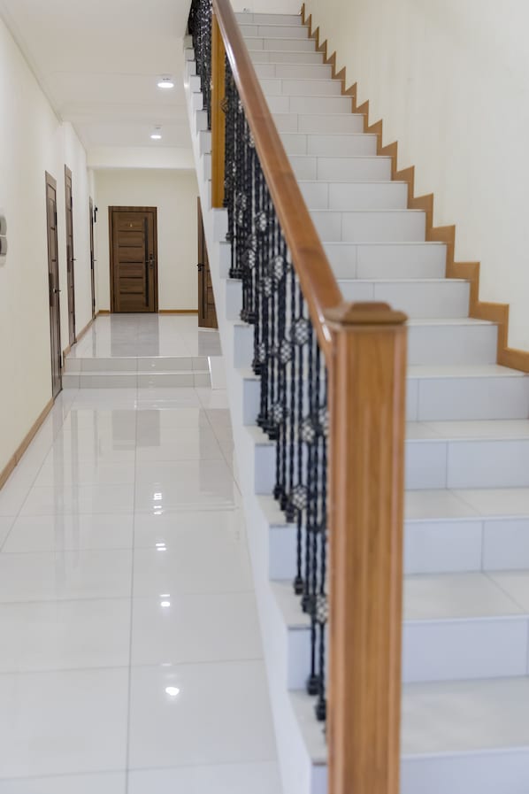 Staircase - Big Star Hotel (Tashkent)