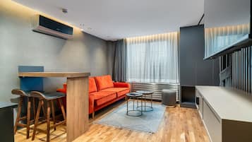 50-inch Smart TV with digital channels, Netflix, Hulu