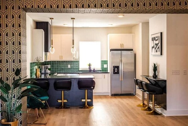 Private kitchen - Modern Luxury Home w/ Glam rooms, 3 miles to BNA (Nashville)