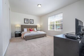 House (3 Bedrooms) | Interior - Wonderful Apt Convention Center Vistacay (Orlando)