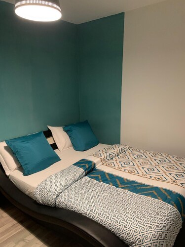 Chambre Double avec douche privée à Antony