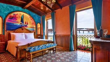 Quarto casal, 1 cama King, sacada, vista para o oceano (Aeternus Amoris) | Lençóis italianos Frette, roupas de cama premium, edredons de pluma