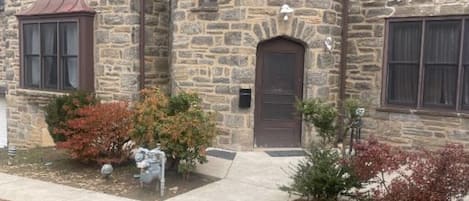 المنشأة من الخارج