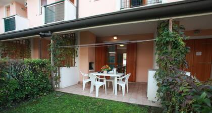 Reihenhaus mit Garten und Veranda