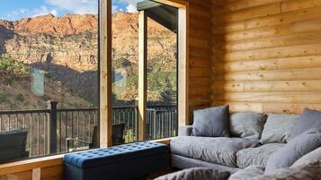 电视、电子游戏