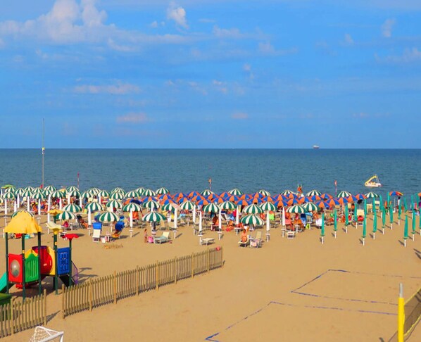 Beach - Beautiful flat close to the beach (Rosolina Mare)