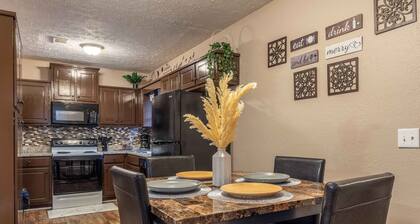 FT Moore Beautiful Cozy Oasis