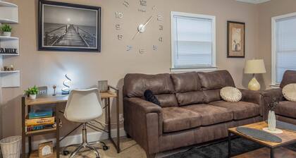 FT Moore Beautiful Cozy Oasis