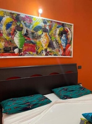 1 chambre, bureau, Wi-Fi gratuit, draps fournis