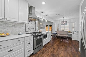 Fridge, microwave, oven, stovetop - The Pool & Gaming Retreat | Hot Tub, Arcade & More (Austin)