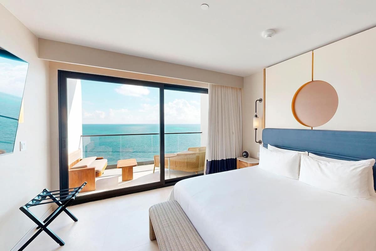 Free minibar, in-room safe, desk, blackout drapes