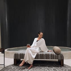 Sauna, hot tub, steam room, body treatments, hydrotherapy