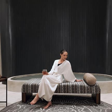 Sauna, hot tub, steam room, body treatments, hydrotherapy