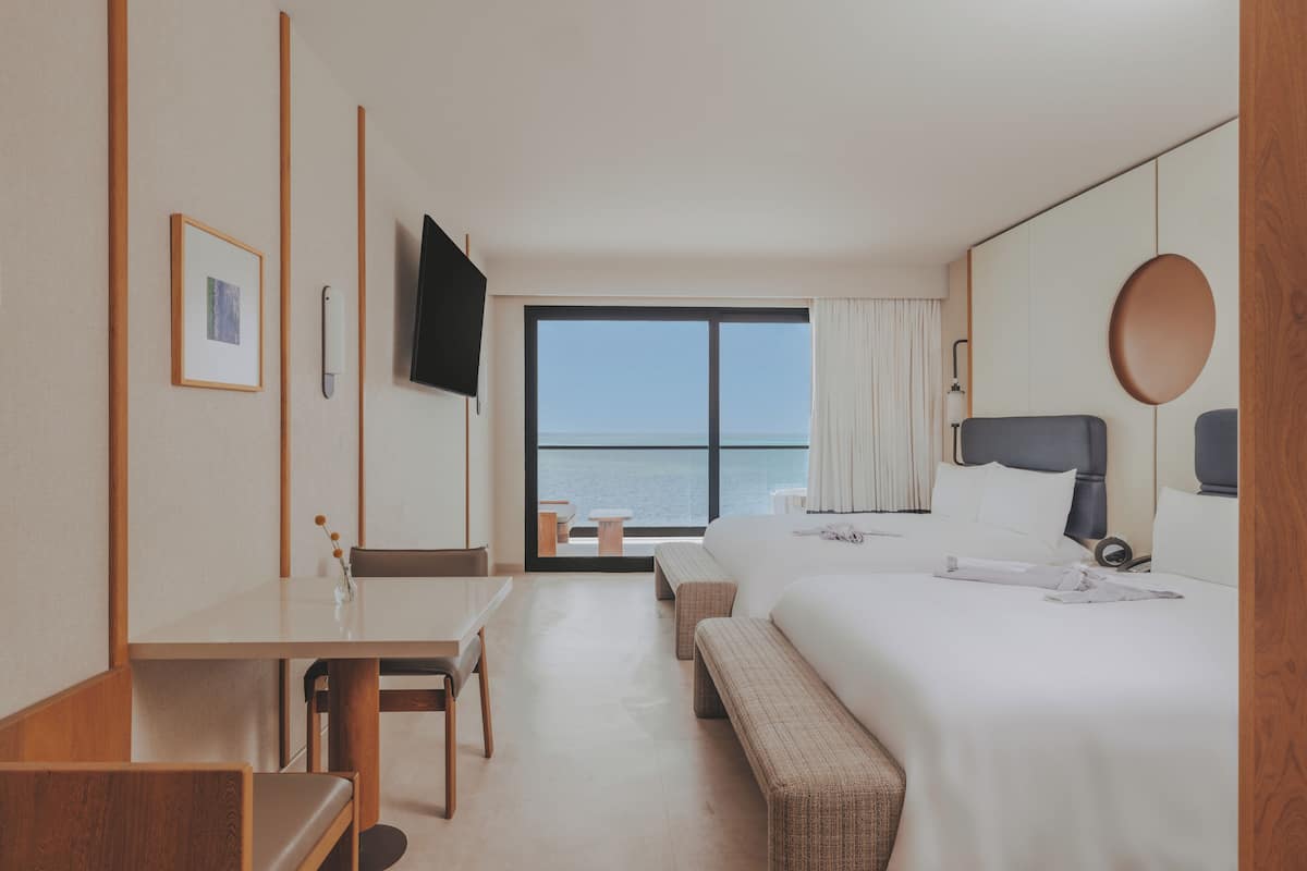 Articles gratuits dans le mini-bar, coffres-forts dans les chambres