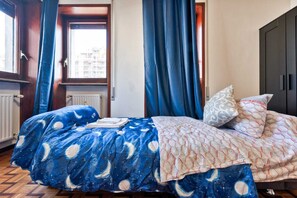 Classic-huone | Kannettavalle tietokoneelle sopiva työtila, ilmainen Wi-Fi