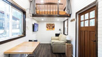 Cottage Tradisional, pemandangan resor | 1 kamar tidur, Wi-Fi gratis, dan seprai linen