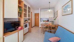 Unclassified image, 4 of 27, button - House great for your family holidays (Bibione)