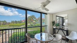 Interior - 2 Bedroom Beach retreat (Sarasota)